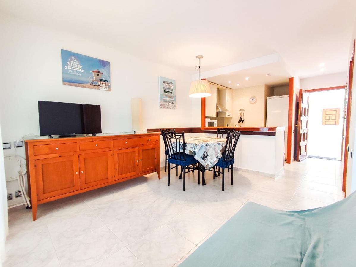 קמברילס Apartamentos Colibri מראה חיצוני תמונה