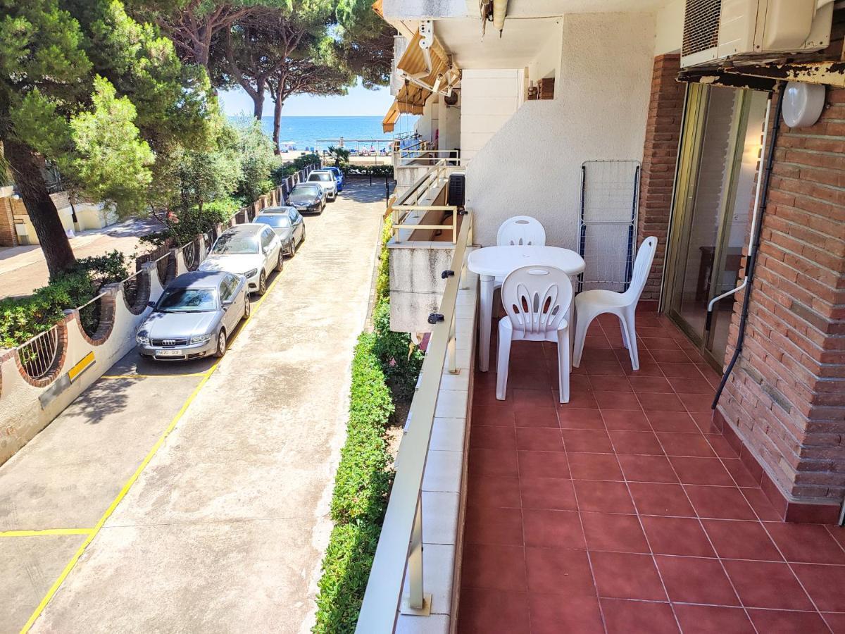 קמברילס Apartamentos Colibri מראה חיצוני תמונה