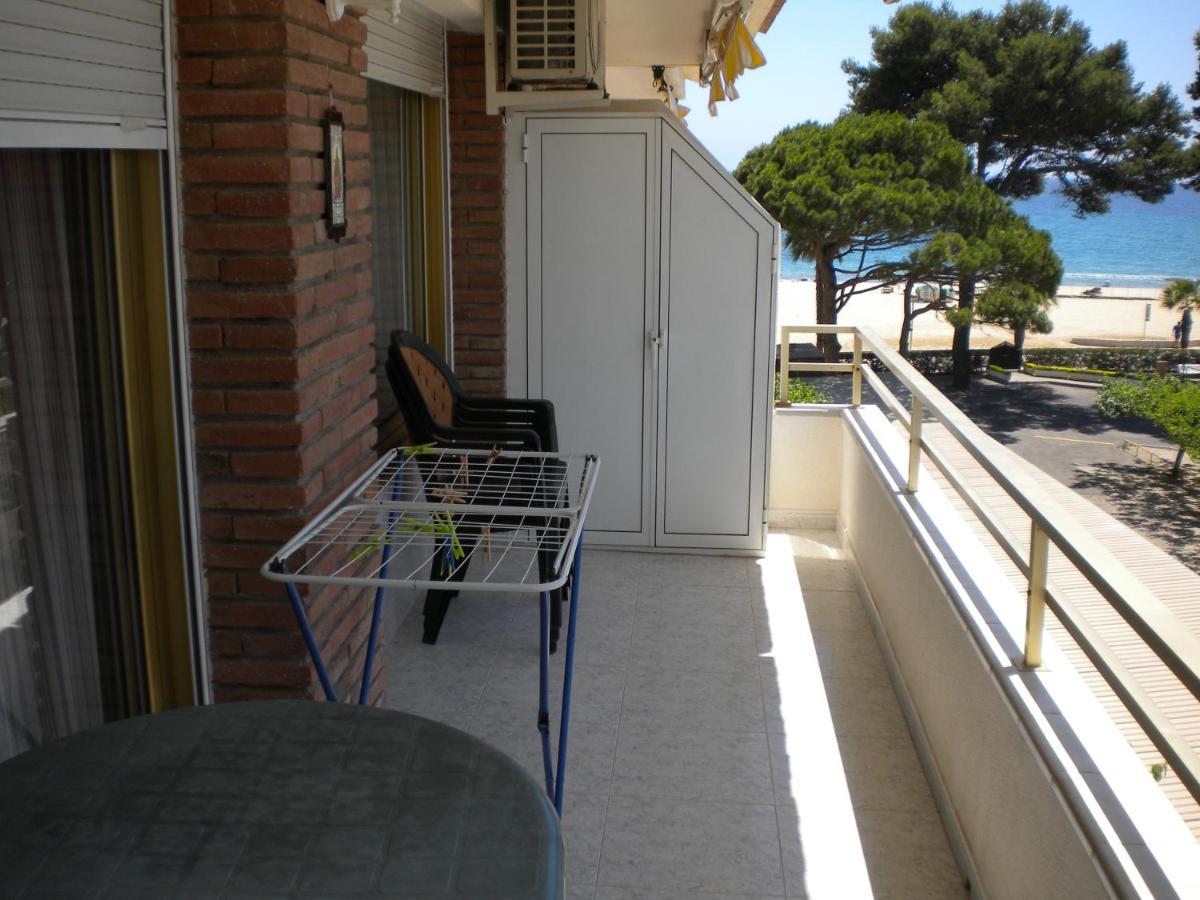 קמברילס Apartamentos Colibri מראה חיצוני תמונה